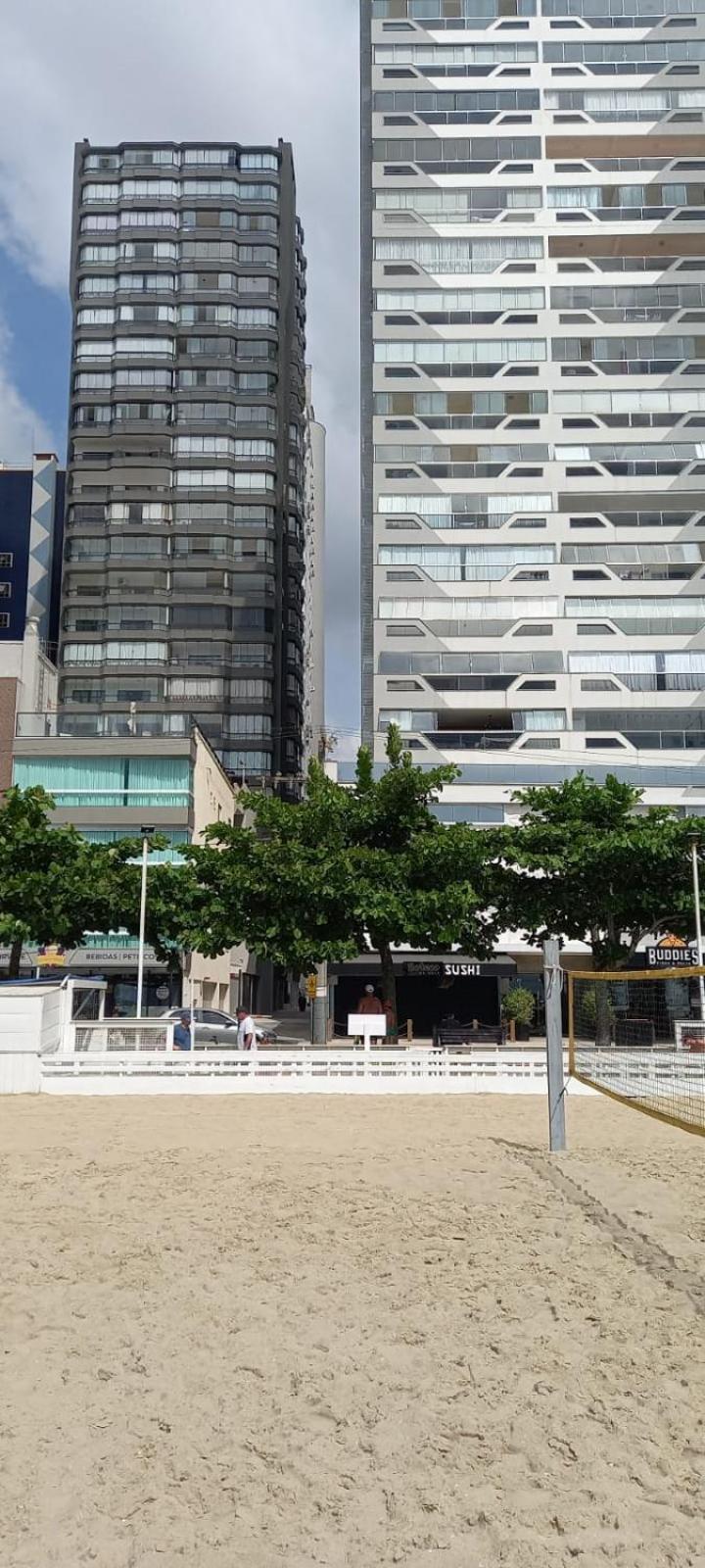 Apto 02 Quartos, E Acesso Exclusivo A Balneario Camboriu