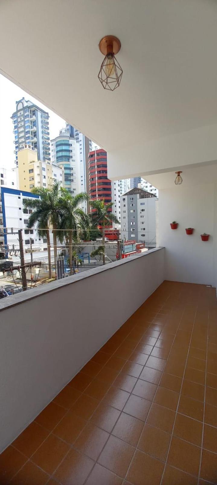 Apto 02 Quartos, E Acesso Exclusivo A Balneario Camboriu